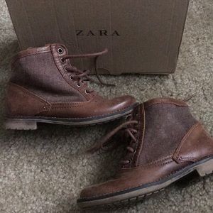 Zara boys distressed leather booties